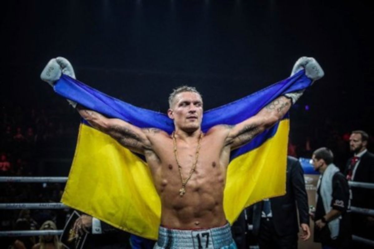 Oleksandr Usyk vs Carlos Takam off due to injury