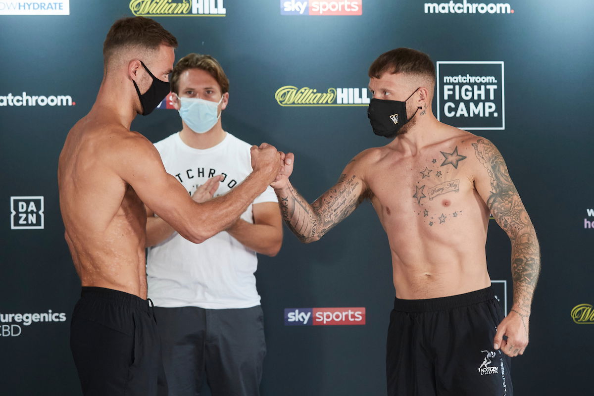 Felix Cash vs Jason Welborn (Mark Robinson/Matchroom)