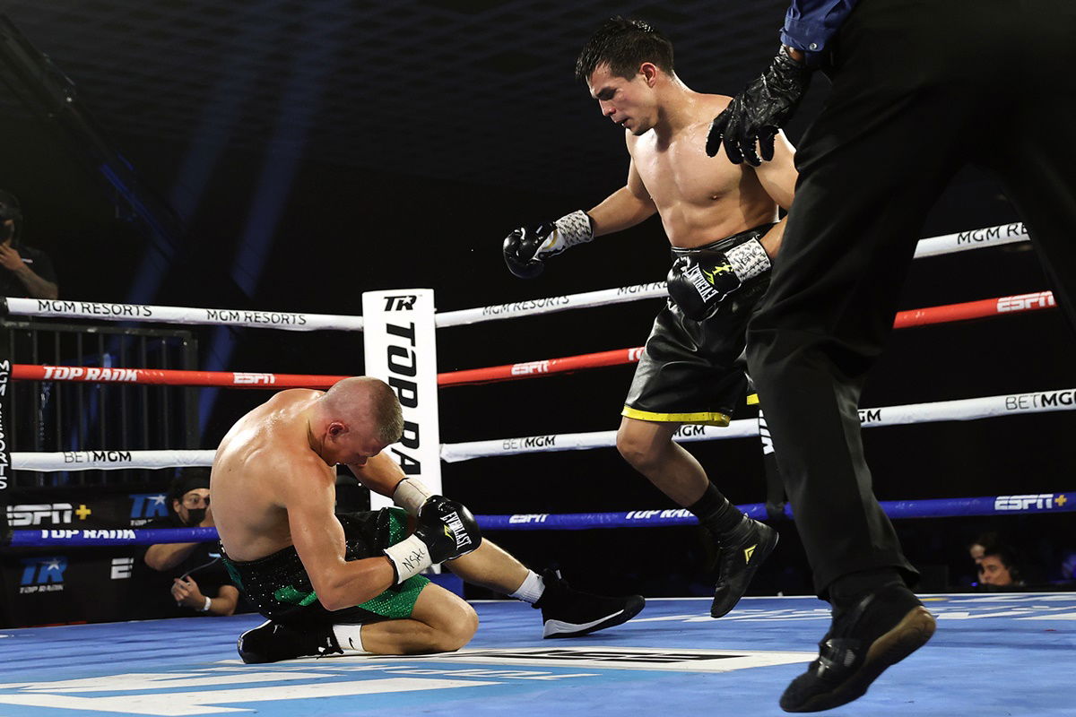 Jose Zepeda vs Ivan Baranchyk