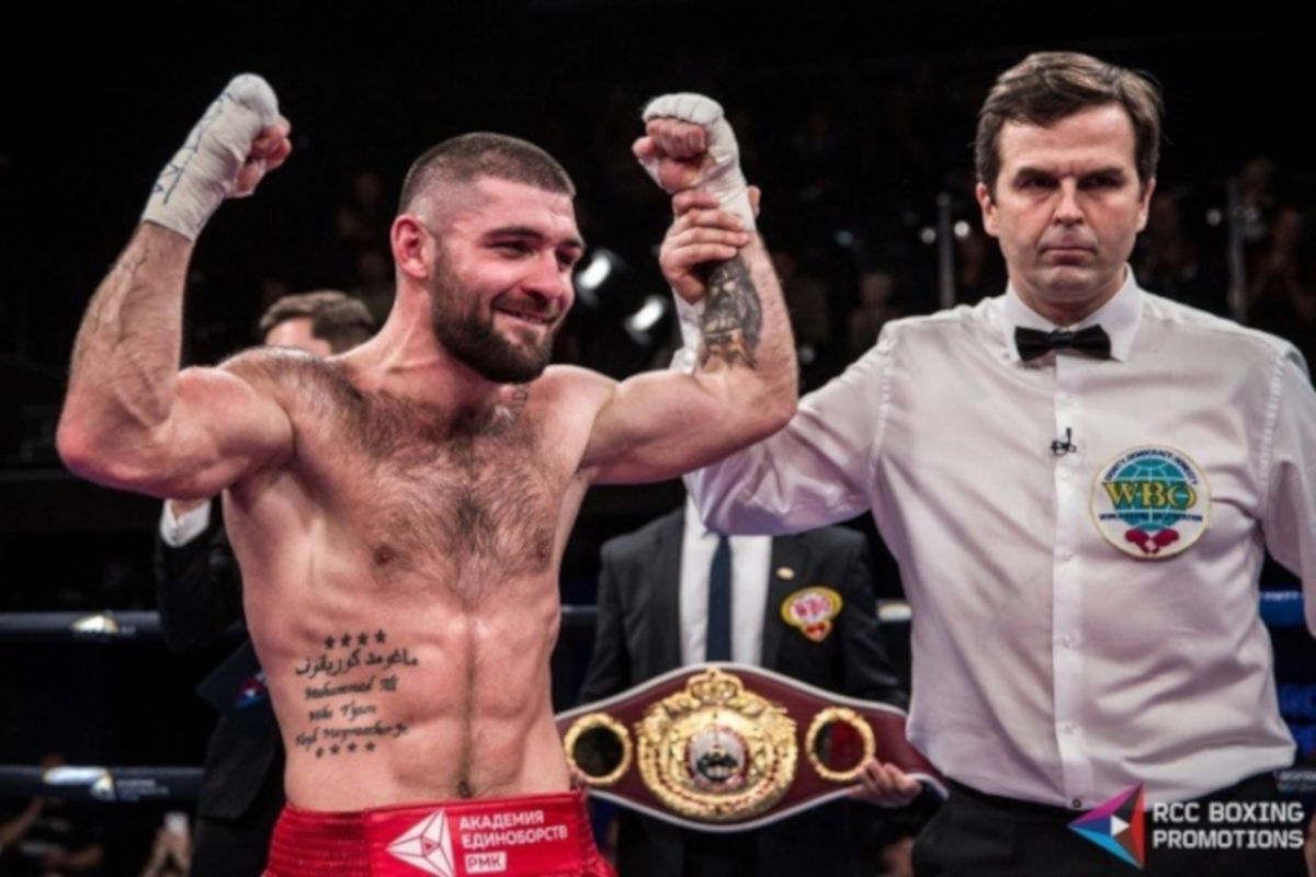 Liam Smith luckless in Russia as Magomed Kurbanov takes contentious decision