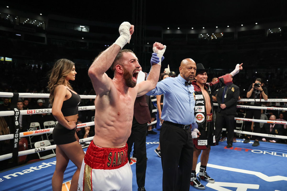 Sandor Martin upsets Mikey Garcia (Ed Mulholland/Matchroom)