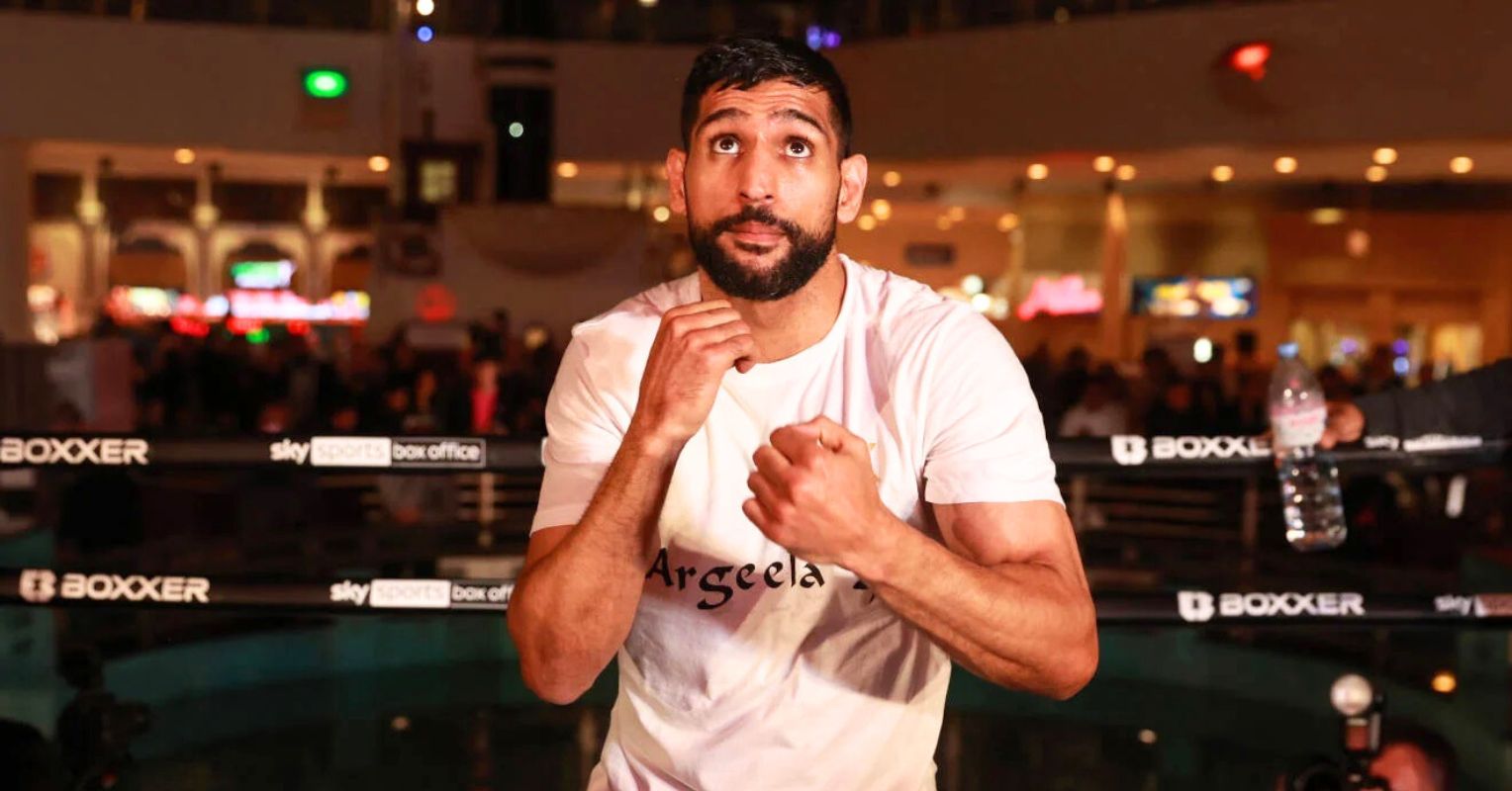 Amir Khan Calls Out Boxing Legend For Return Fight: “If He Wants It He Can Get It”