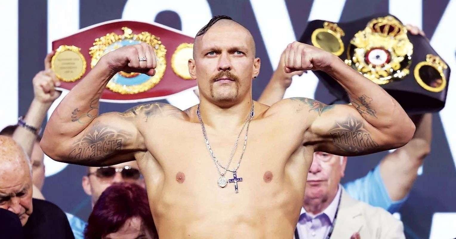 Hall Of Famer Barry McGuigan Urges Usyk To Stay Well Clear Of One Heavyweight: “He’s Special”